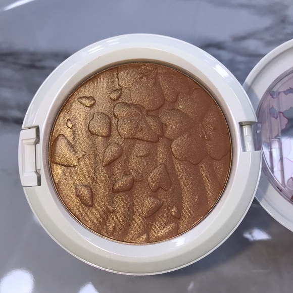 Mac Boom Boom Bloom Highlight Powder Spring Bling - Picture 3 of 9